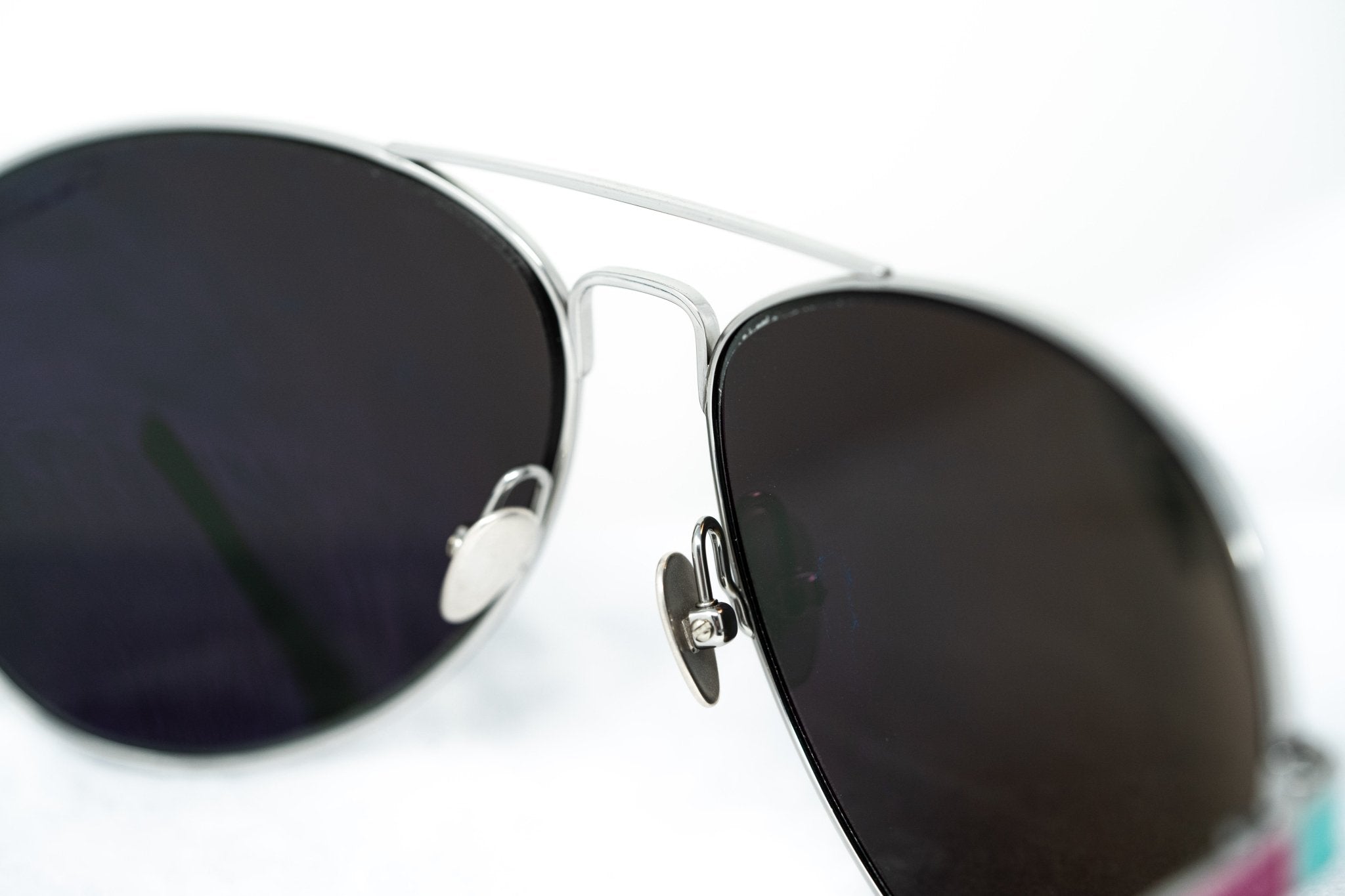 Oscar De La Renta Sunglasses Silver and Grey-GR8 Sunglasses