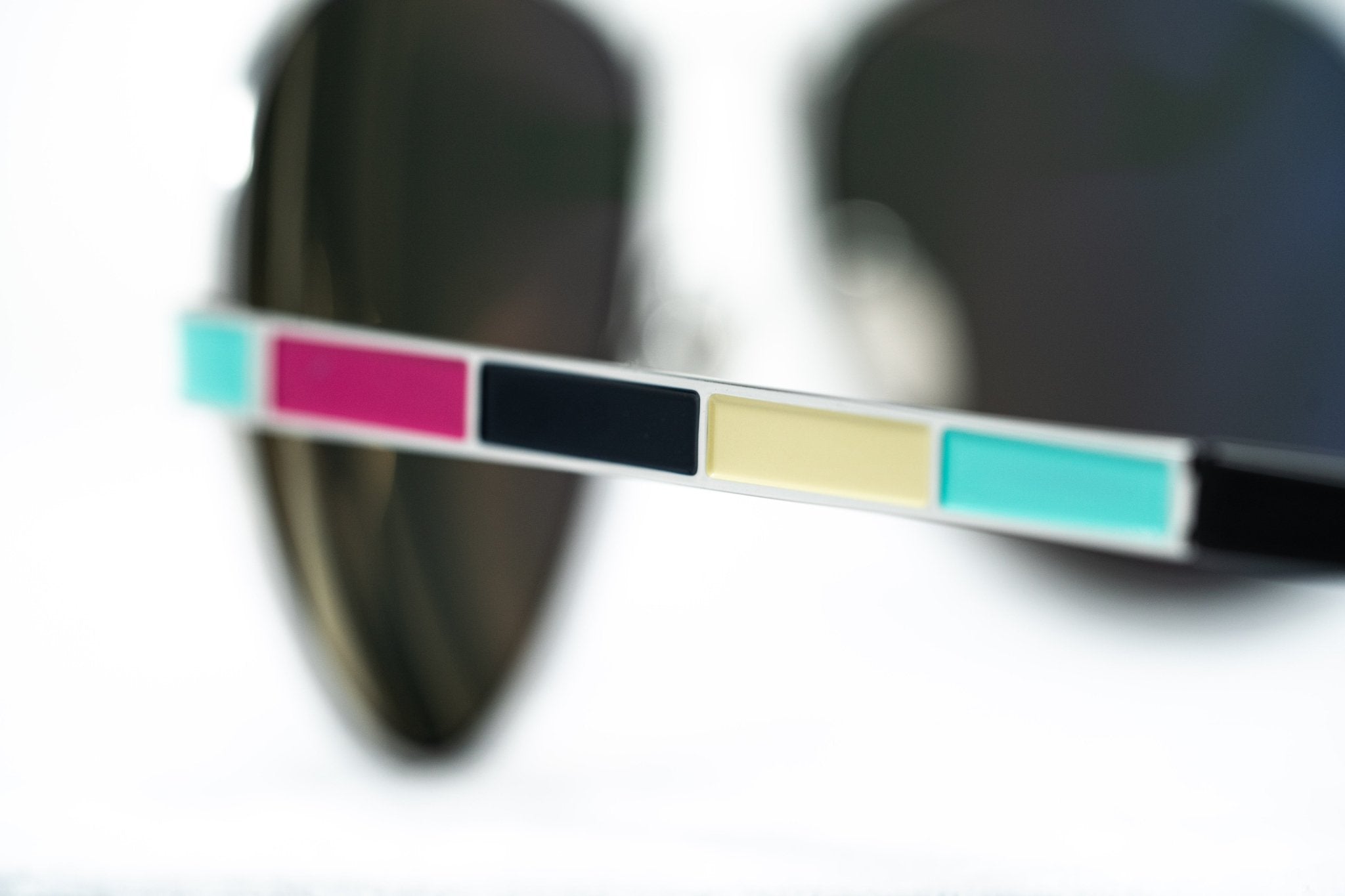 Oscar De La Renta Sunglasses Silver and Grey-GR8 Sunglasses