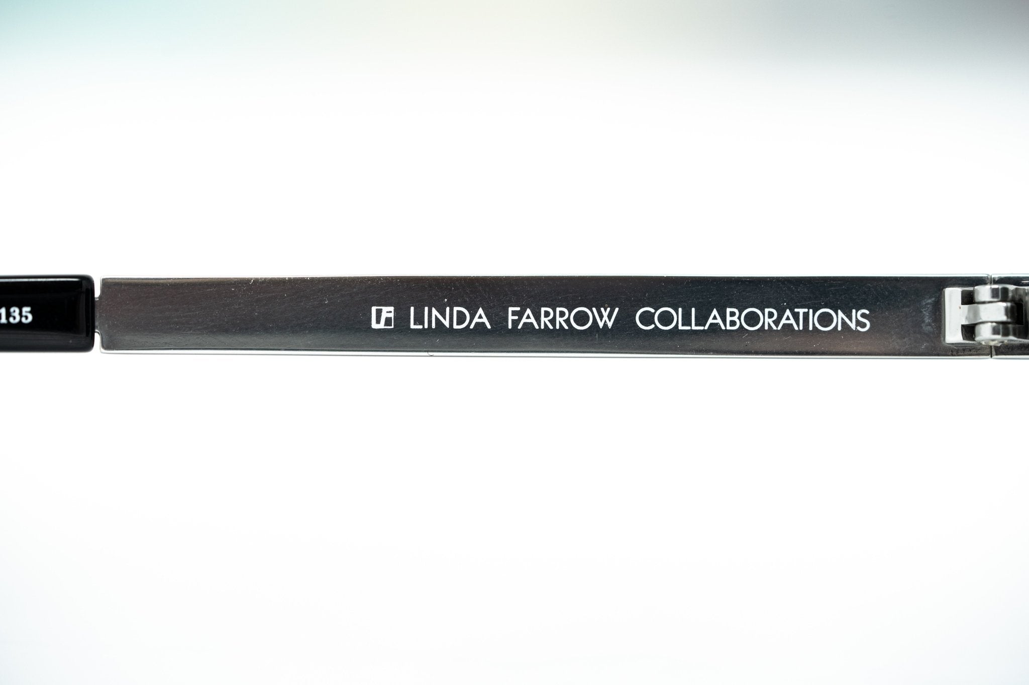 Oscar De La Renta Sunglasses Silver and Grey-GR8 Sunglasses