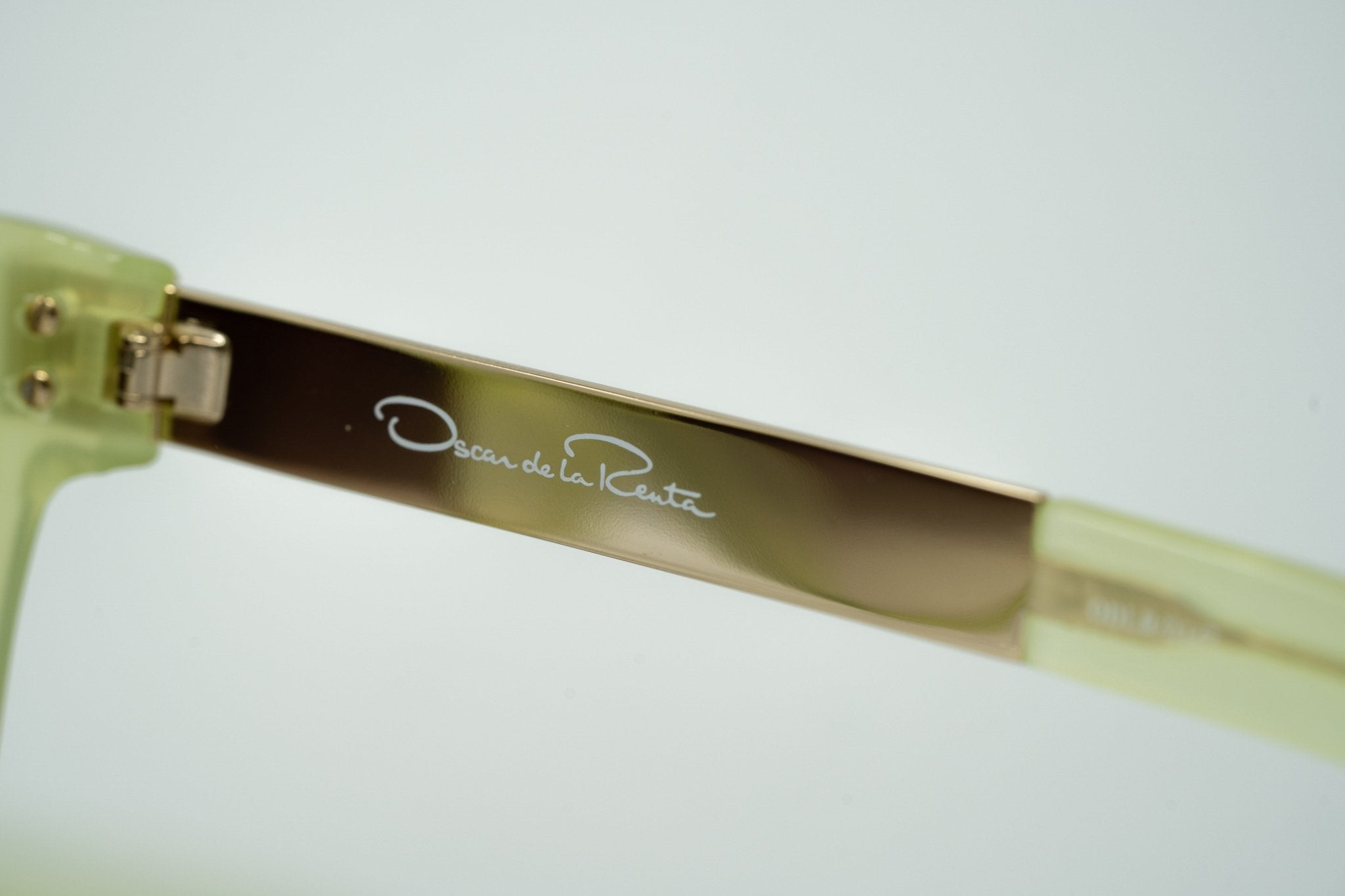 Oscar De La Renta Sunglasses Oversized Green and Brown-GR8 Sunglasses