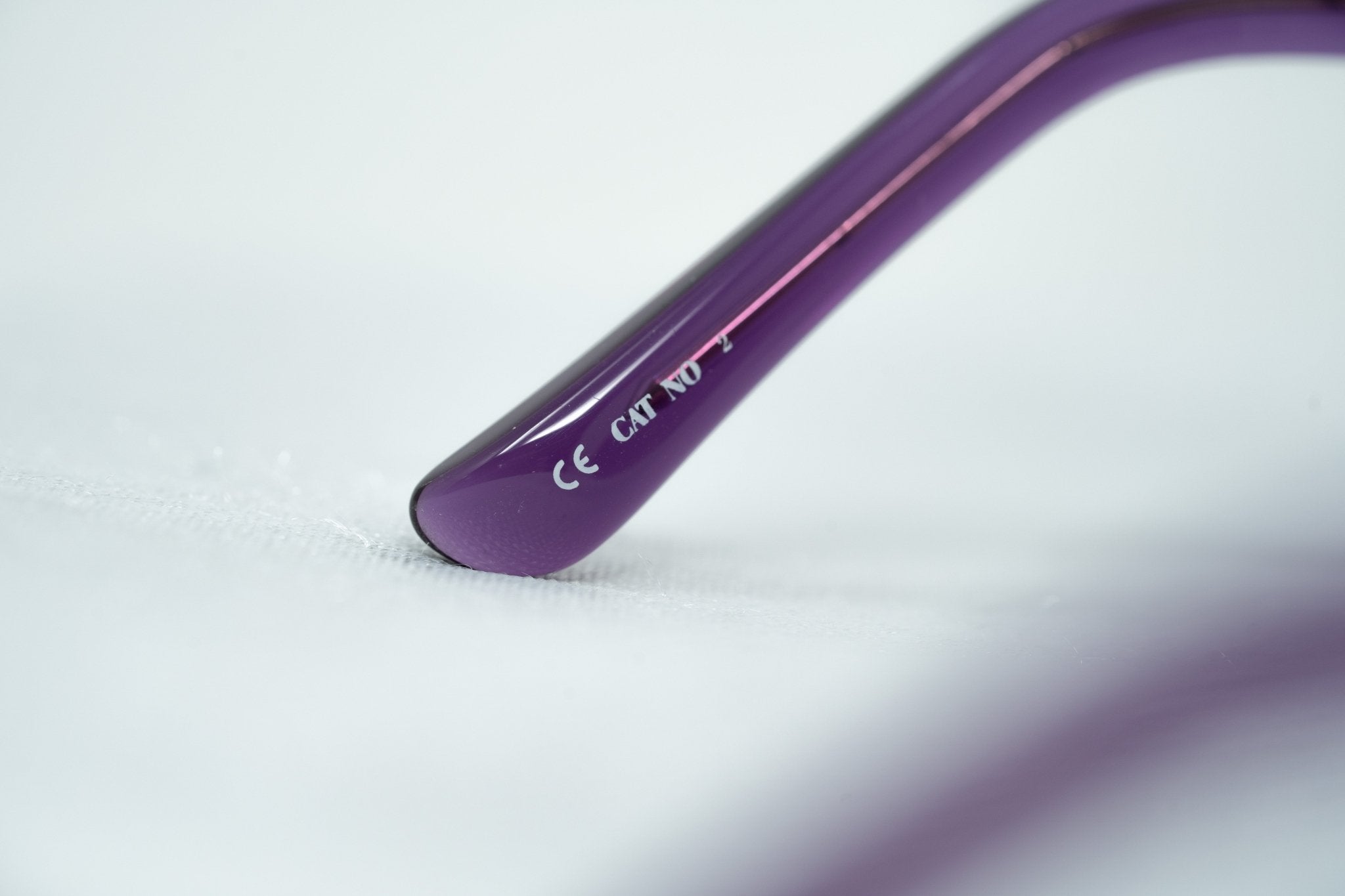 Oscar De La Renta Sunglasses Oversized Purple and Grey-GR8 Sunglasses