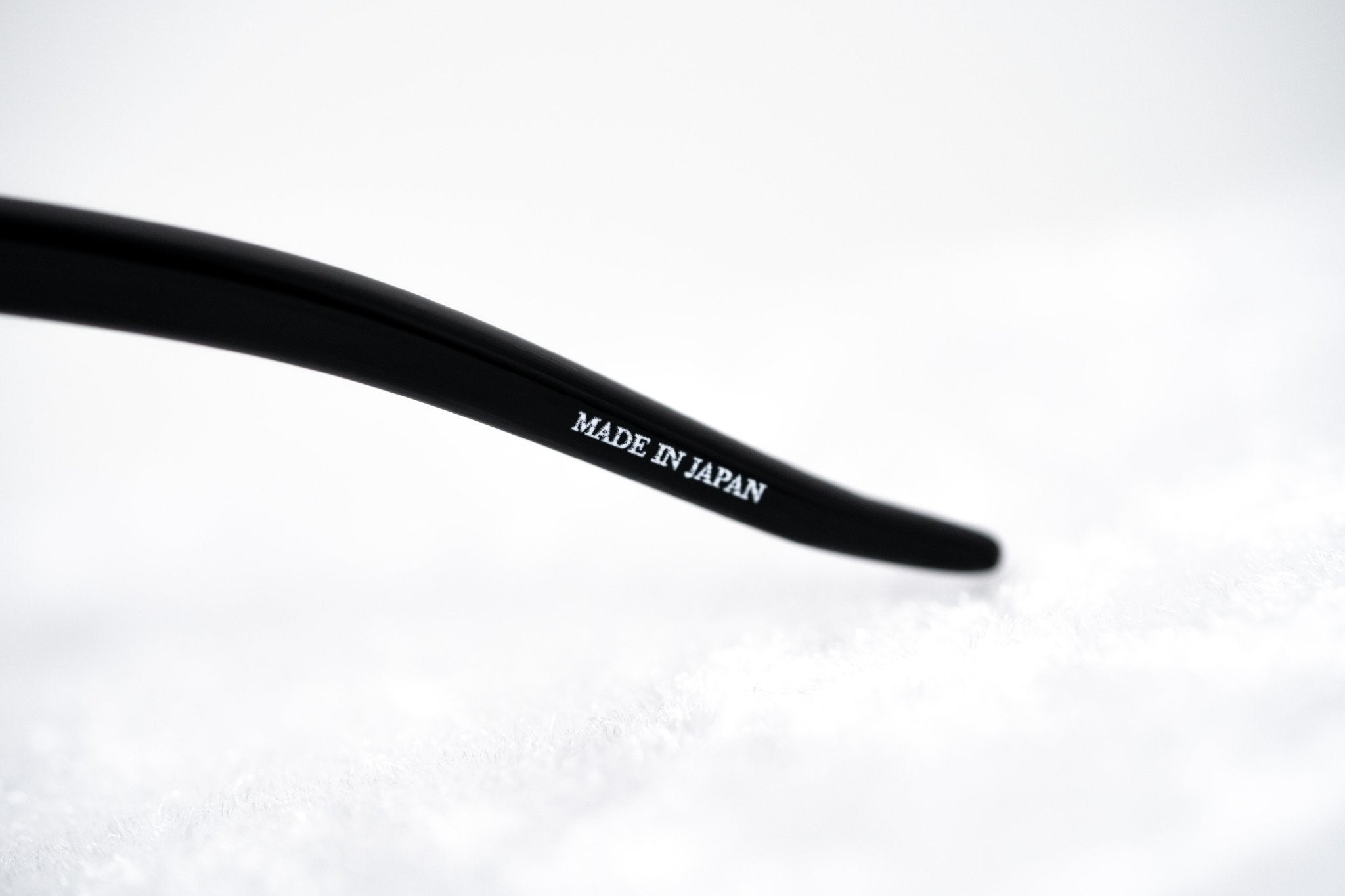 Prabal Gurung Sunglasses Oversized TortoiseShell and Grey-GR8 Sunglasses