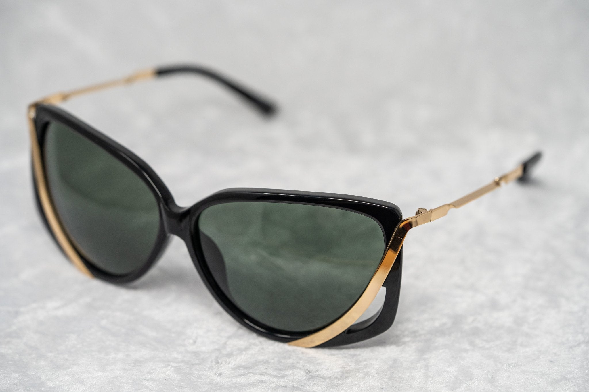 Prabal Gurung Sunglasses Rectangular Black and Grey-GR8 Sunglasses