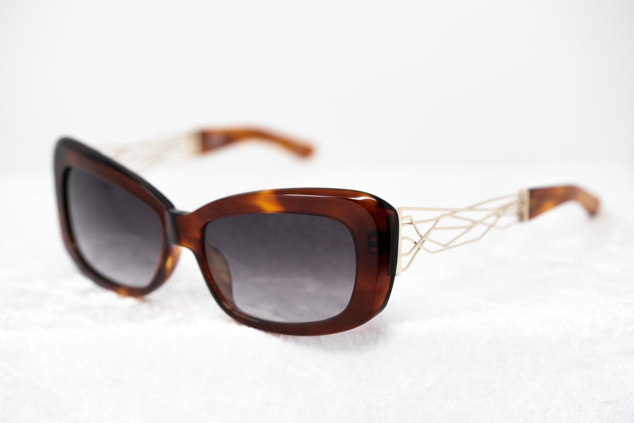 Prabal Gurung Sunglasses Rectangle Tortoise Shell and Grey-GR8 Sunglasses