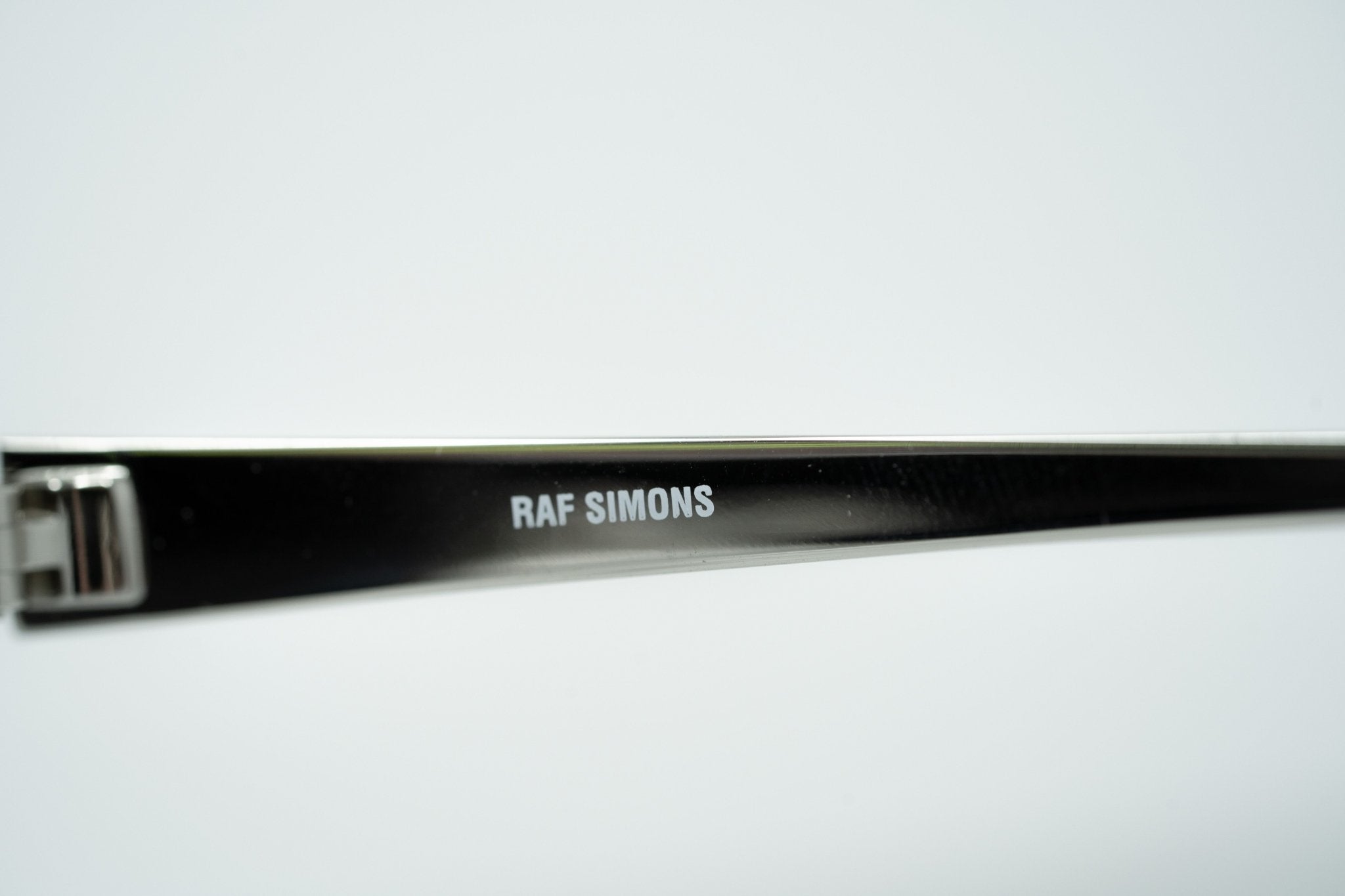 Raf Simons Sunglasses Size Extra Small Rectangular Silver and Grey-GR8 Sunglasses