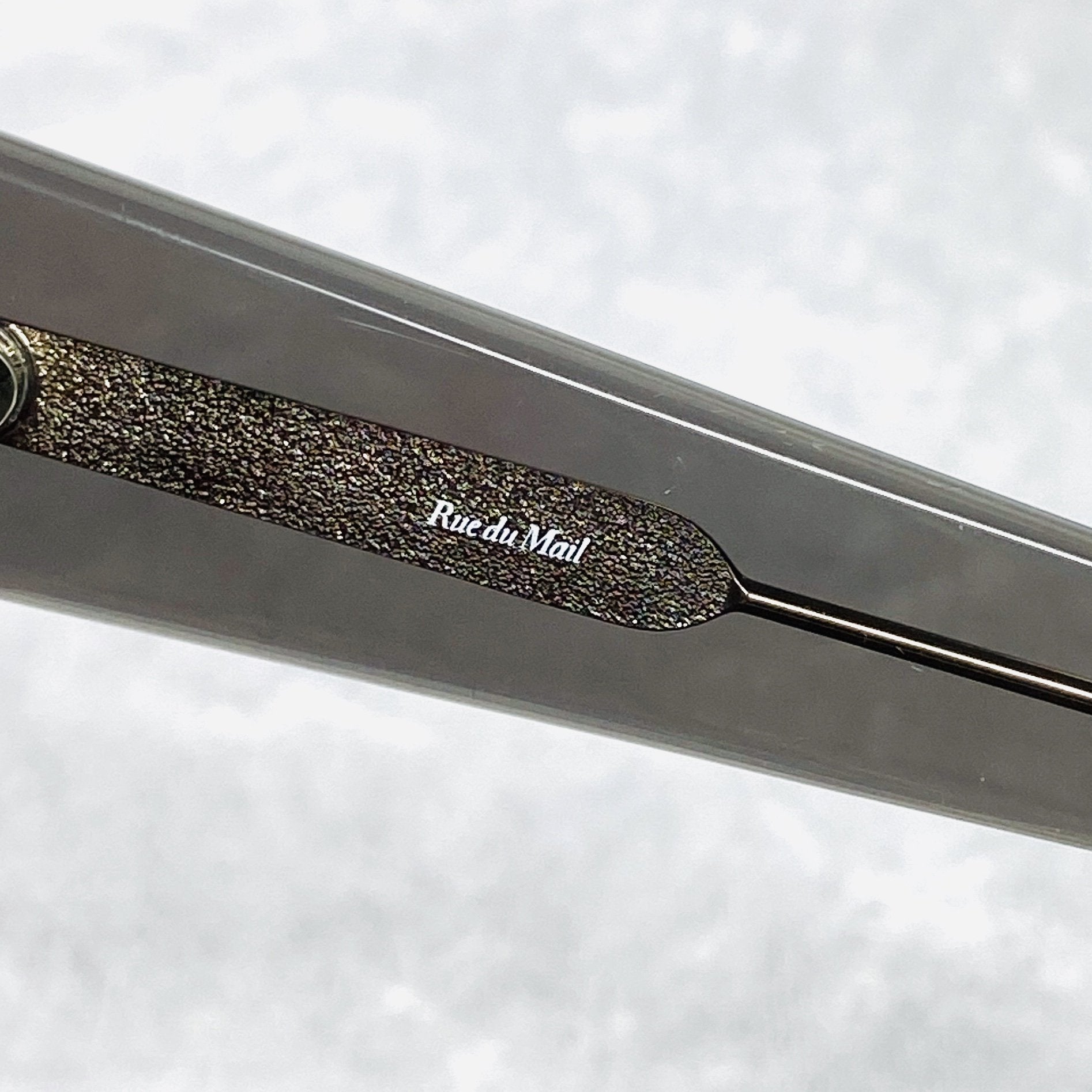 Rue De Mail Sunglasses Oversized Red and Grey-GR8 Sunglasses