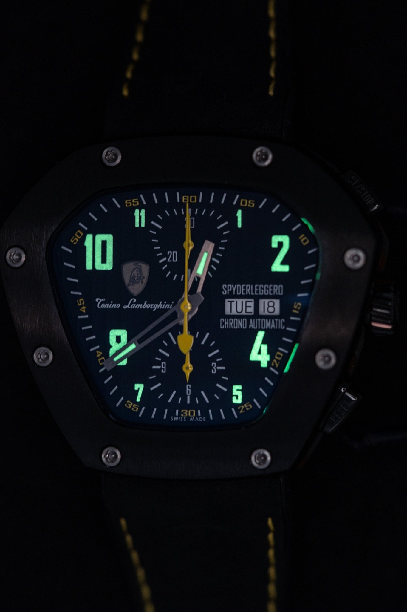 Tonino Lamborghini Spyderleggero Chronograph Watch Day Date Yellow TLF-T07-3-GR8 Sunglasses