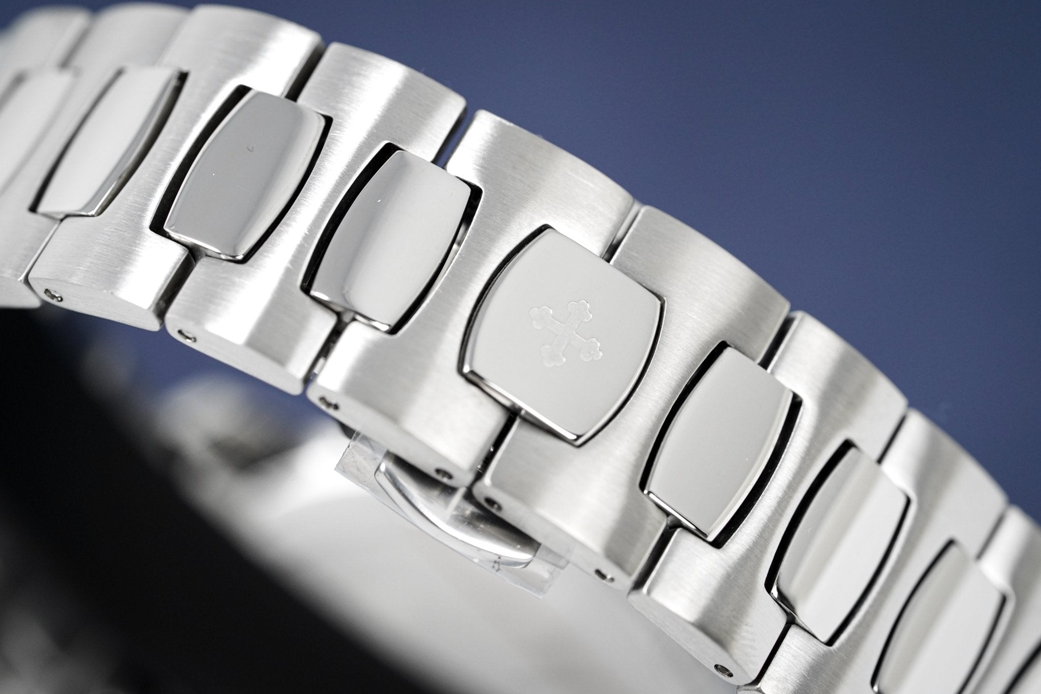 Venezianico Automatic Watch Nereide Canova Bracelet Blue 3321502C-GR8 Sunglasses