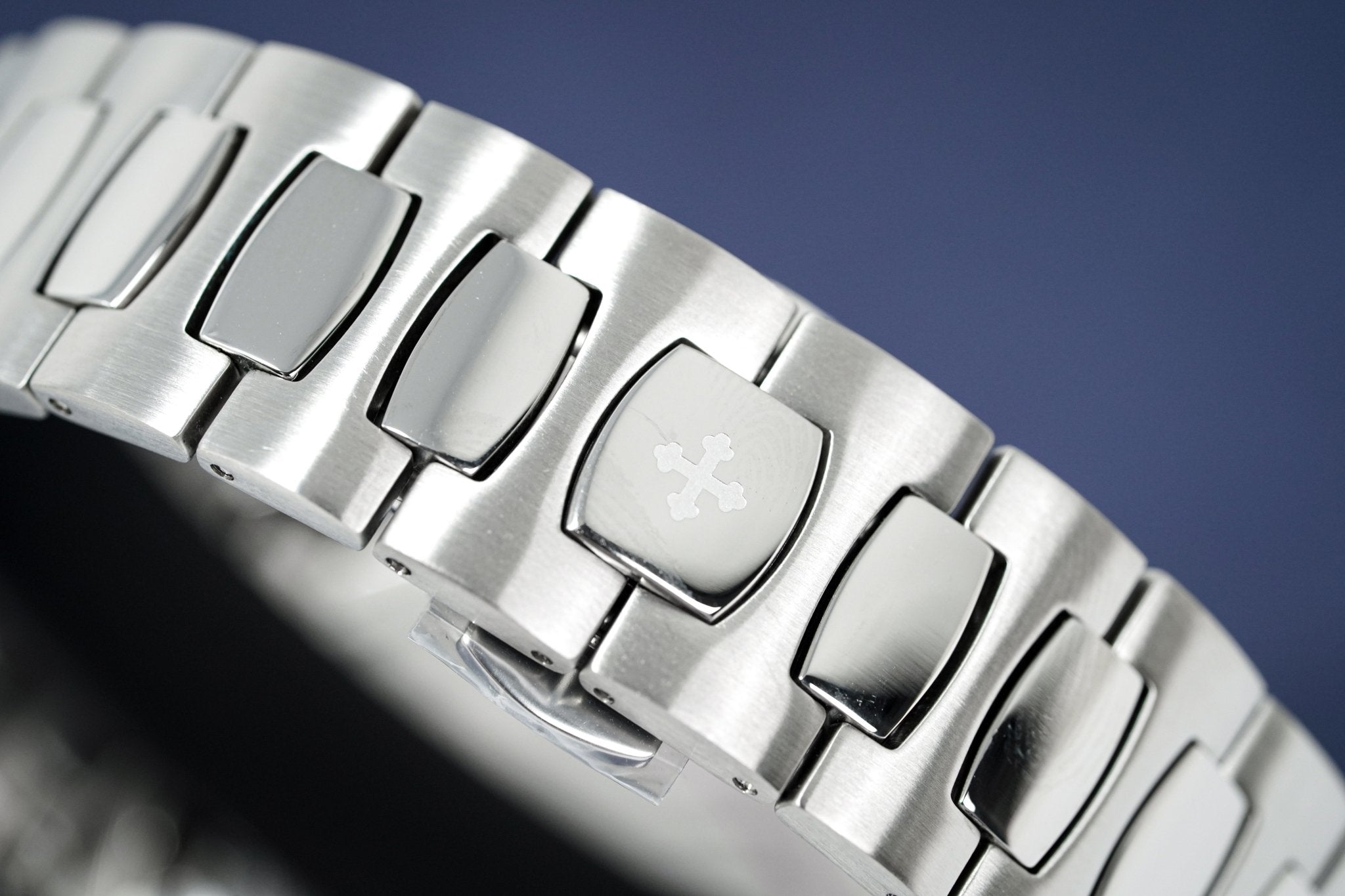 Venezianico Automatic Watch Nereide Canova Bracelet Green 3321501C-GR8 Sunglasses