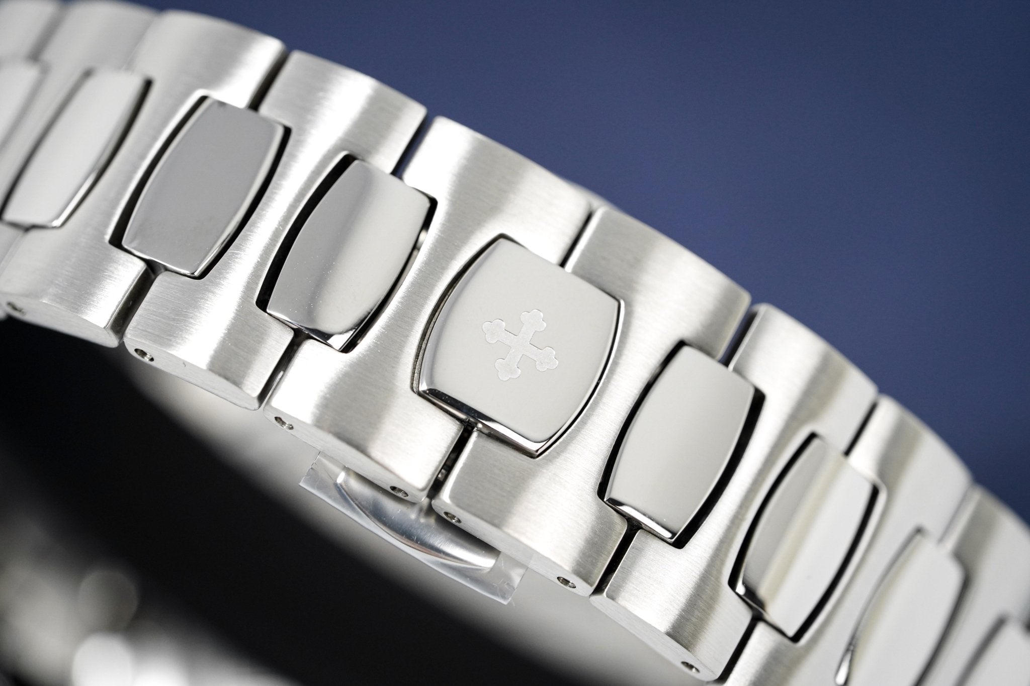 Venezianico Automatic Watch Nereide Canova Bracelet Red 3321503C-GR8 Sunglasses