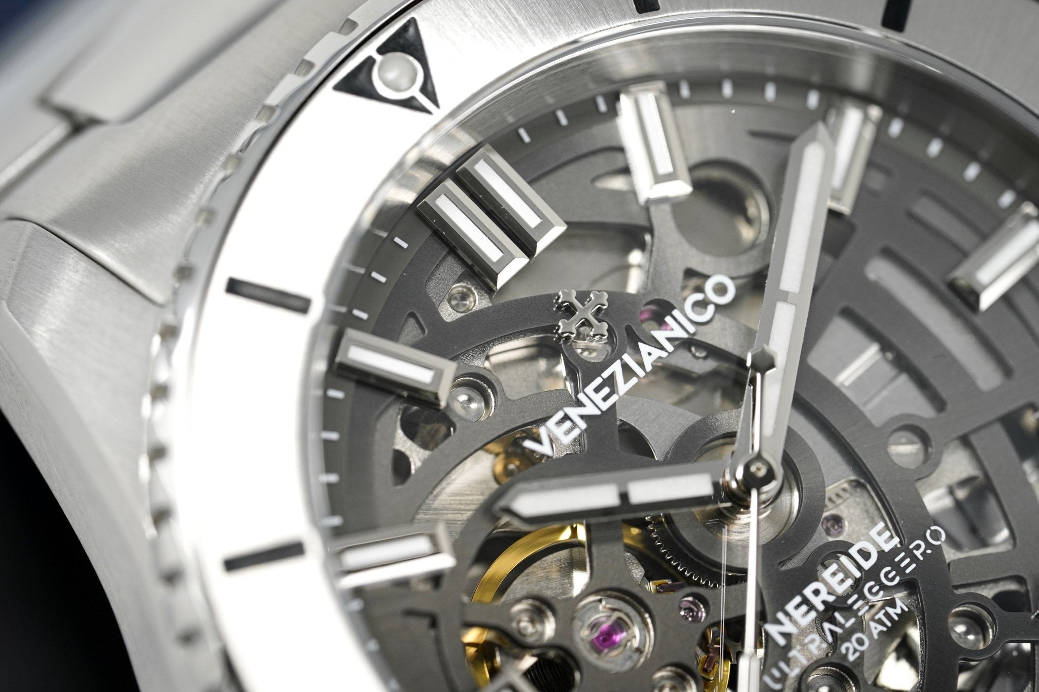 Venezianico Automatic Watch Nereide UltraLeggero Skeleton Canova Bracelet 3921503C-GR8 Sunglasses