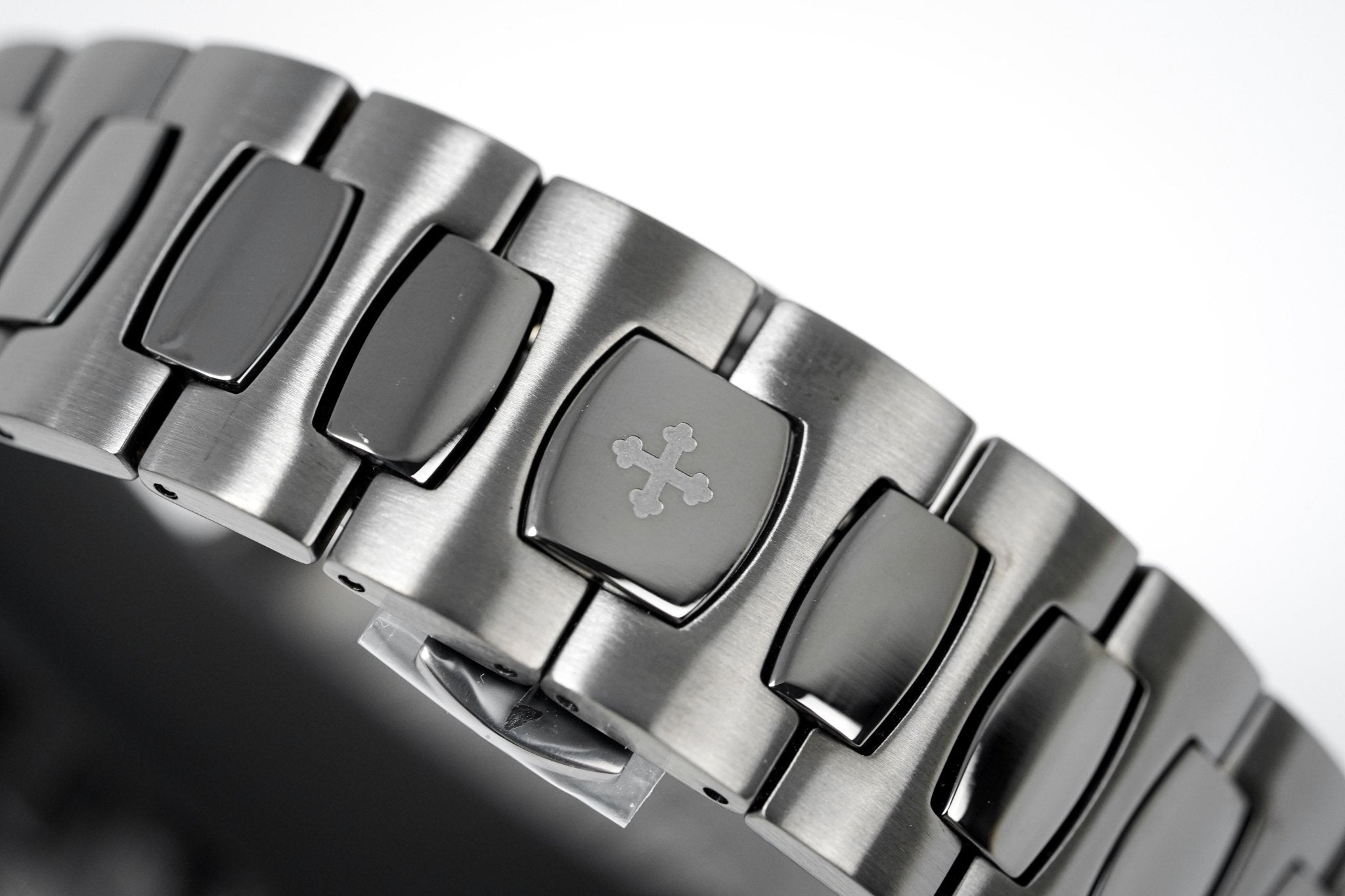 Venezianico Automatic Watch Nereide UltraLeggero Skeleton Gunmetal 3921504C-GR8 Sunglasses