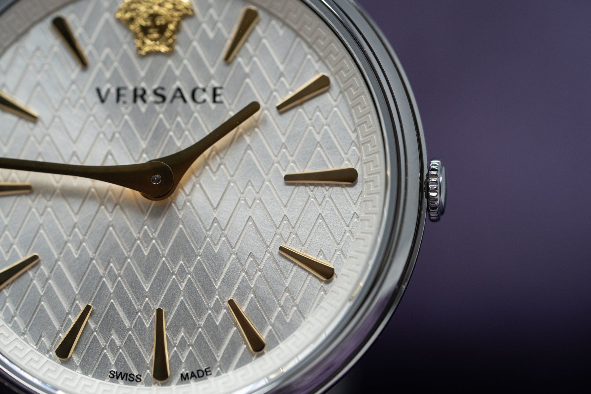 Versace V-Circle Manifesto Silver - Watches & Crystals