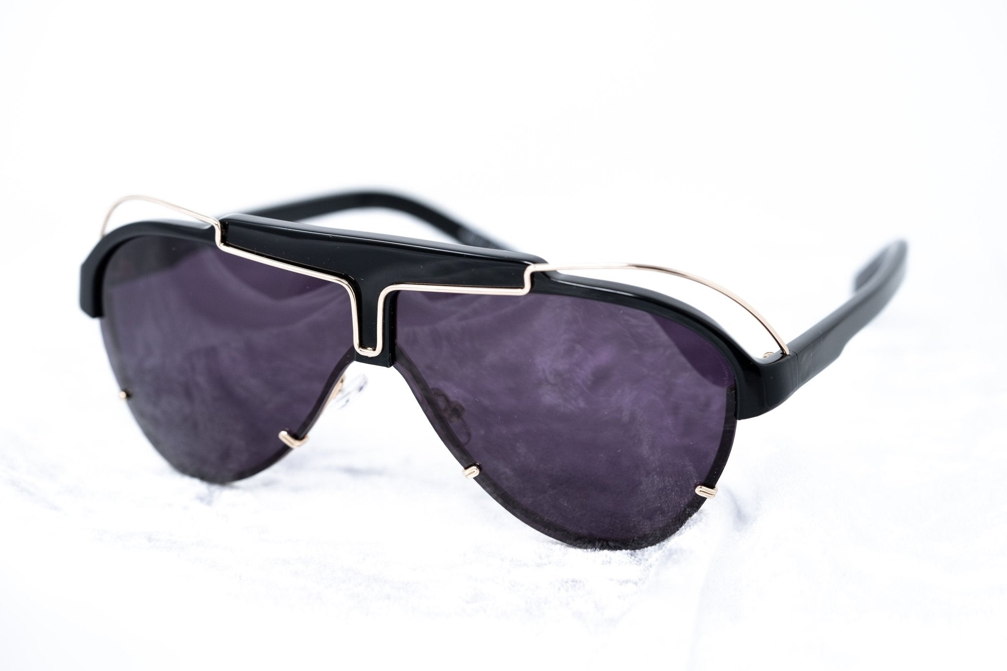 Yohji Yamamoto Sunglasses Black and Purple YY11ASTRONAUTC1SUN-GR8 Sunglasses