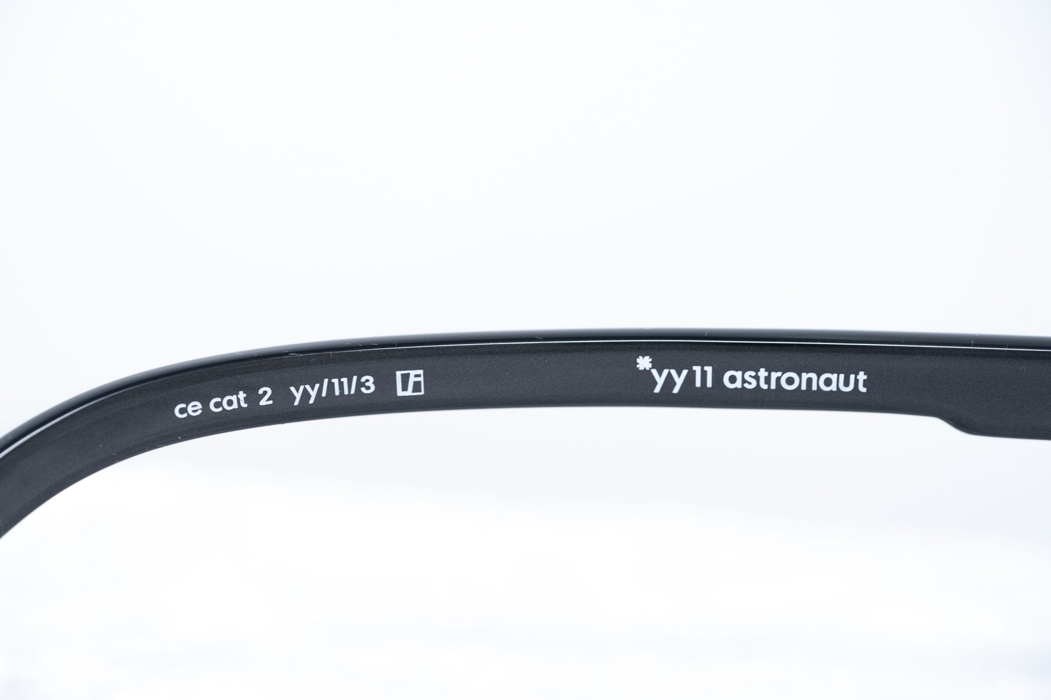 Yohji Yamamoto Sunglasses Grey and Purple YY11ASTRONAUTC3SUN-GR8 Sunglasses