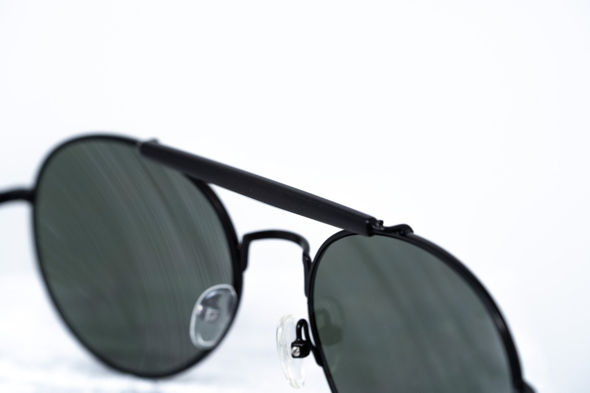 Yohji Yamamoto Unisex Sunglasses Round Black and Dark Grey Lenses Category 3 - YY12RIDERC3SUN - Watches & Crystals