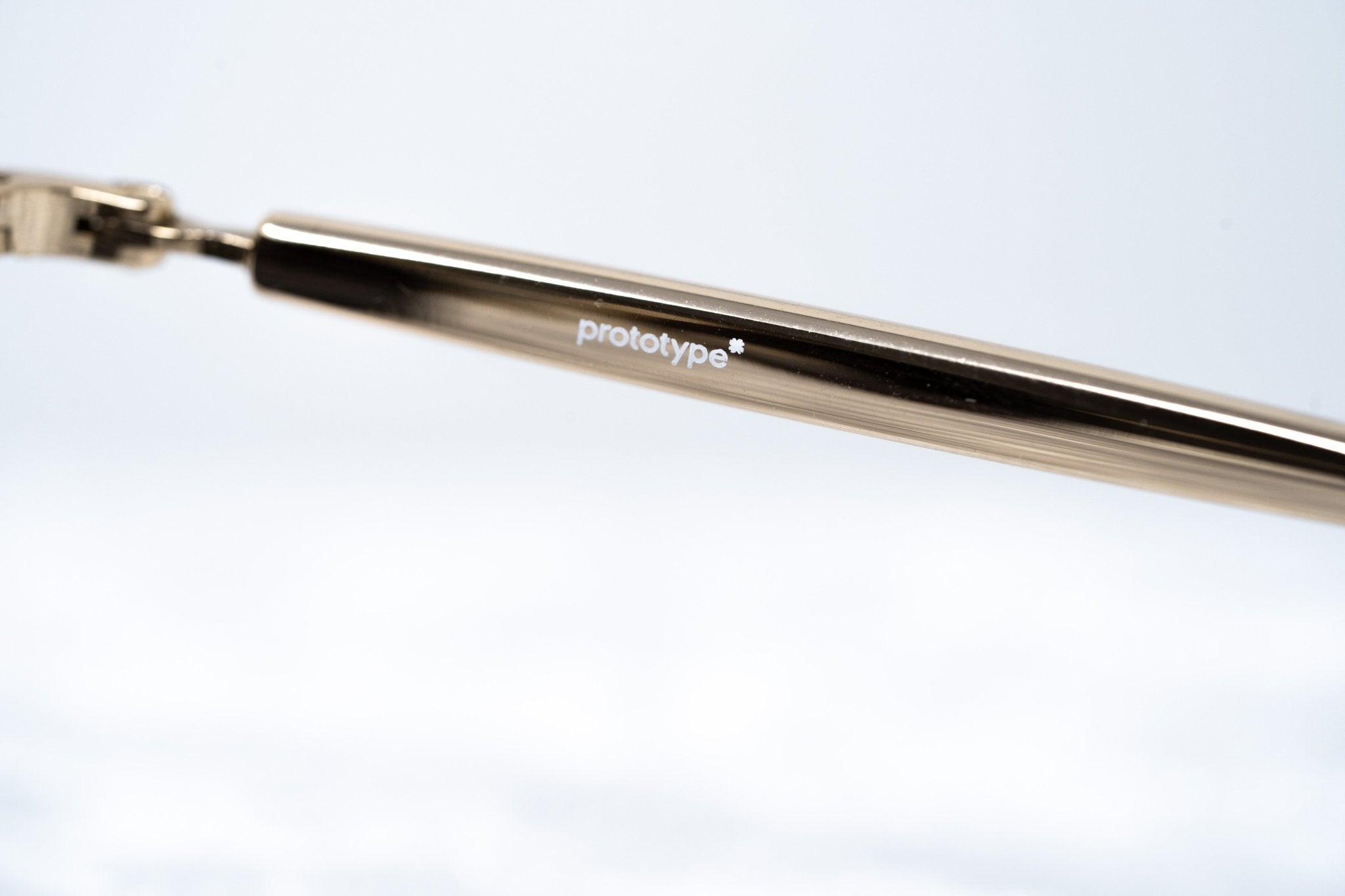 Yohji Yamamoto Sunglasses Round Gold and Grey YY12RIDERC2SUN-GR8 Sunglasses