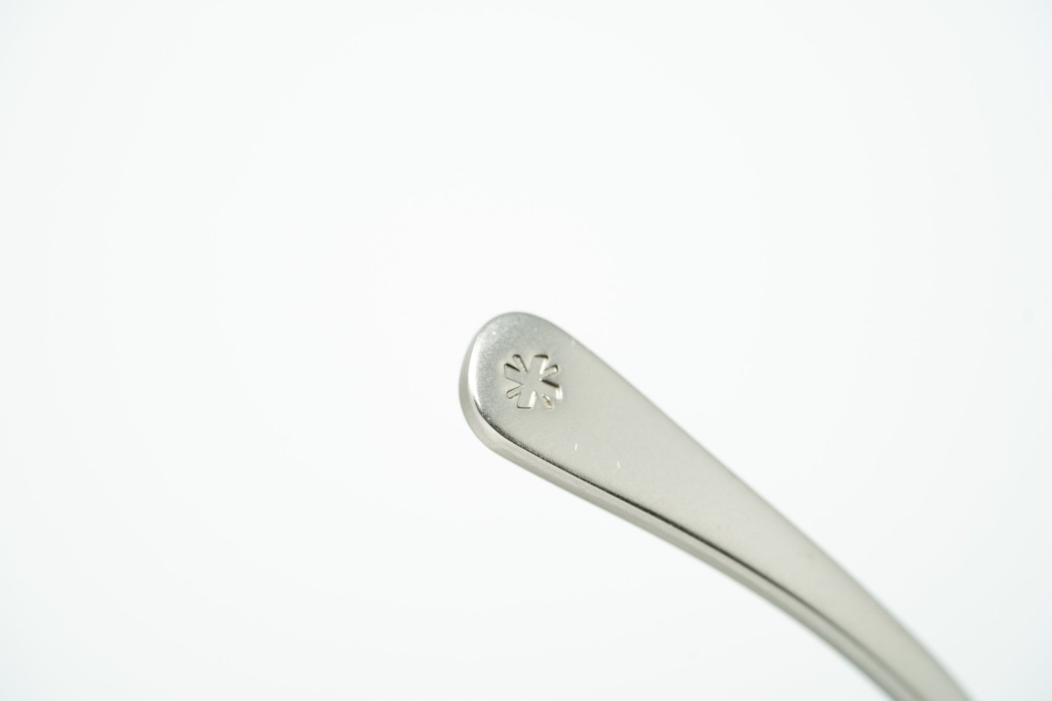 Yohji Yamamoto Sunglasses Round Silver and Grey YY12RIDERC1SUN-GR8 Sunglasses